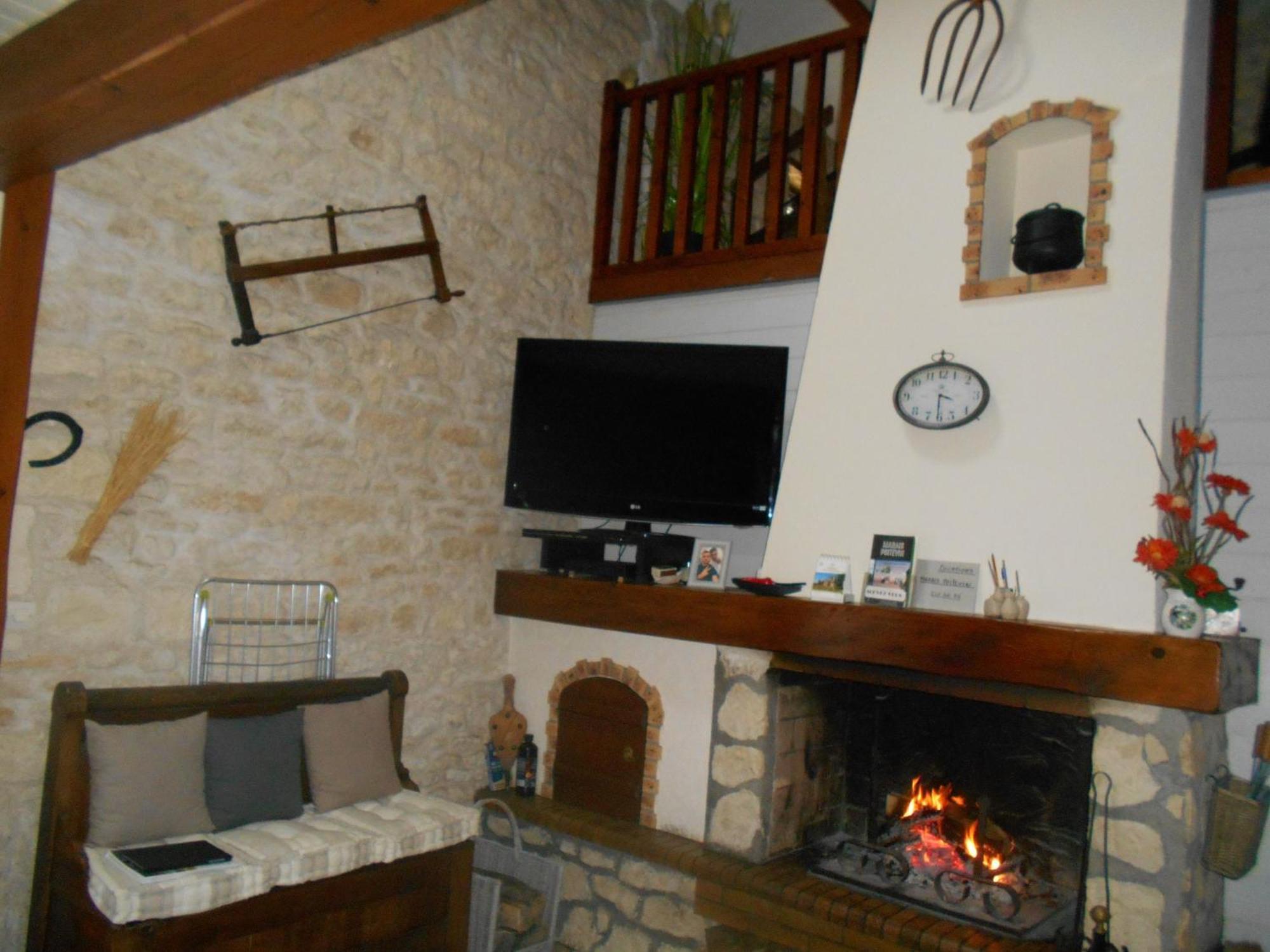 Marais Poitevin Bord Riviere Peche ,Barque, Velos, Wifi, Linge, Cheminee, Cuisine, Terrain De Boules La Taillee エクステリア 写真